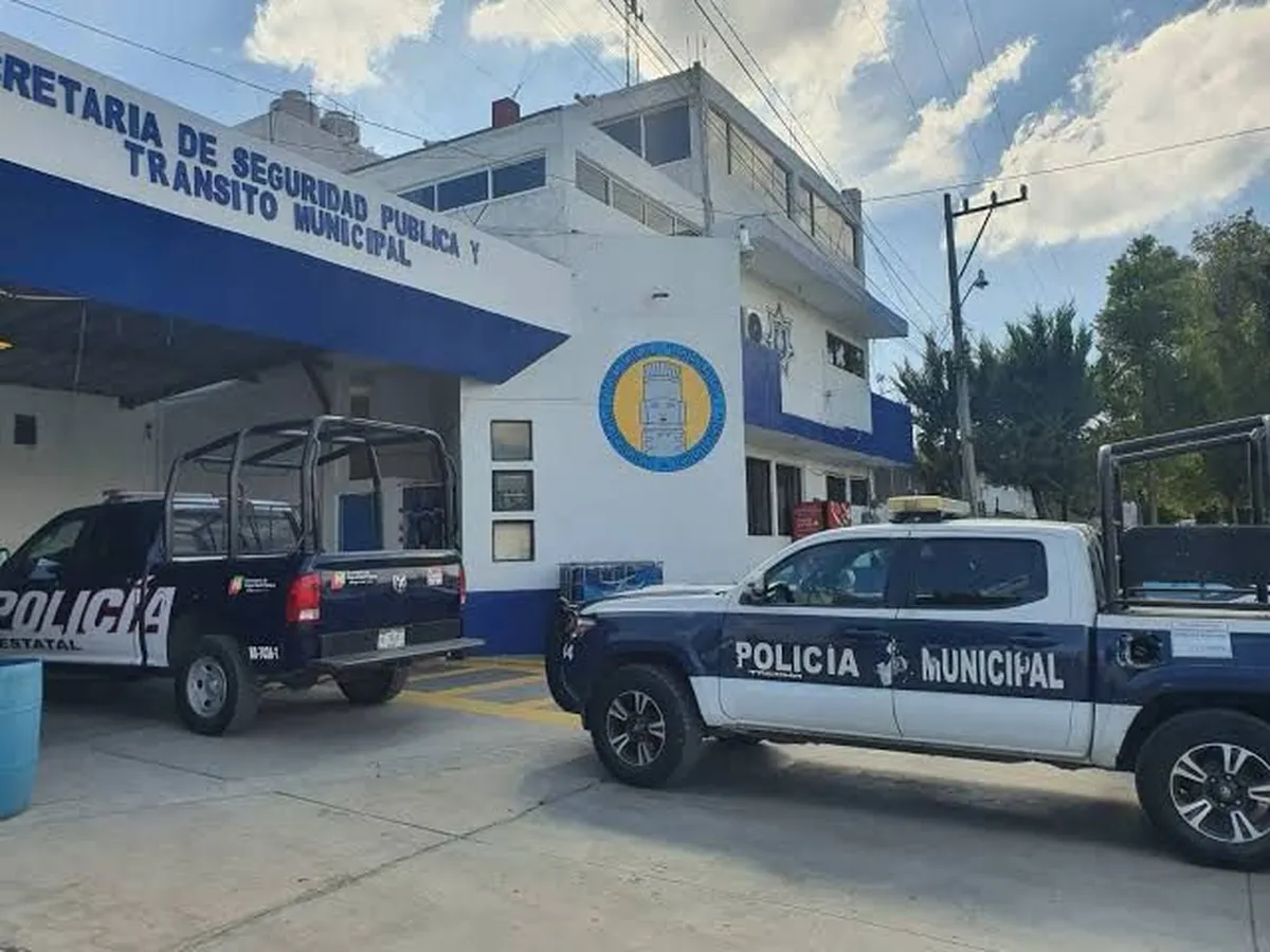 Tula: vehículos con cargados con dinamita generan movilización policial