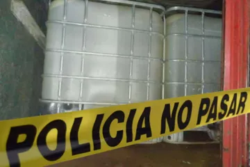 Huachicol en Hidalgo: localizan toma clandestina en Singuilucan y asegura contenedores