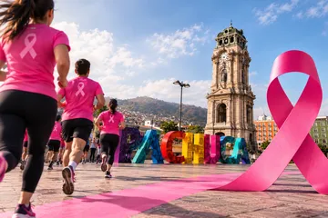 Carrera Rosa en Pachuca