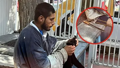 hombre con machete