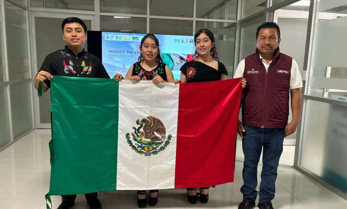 Estudiantes de Xochitiapan obtienen medalla de oro en el Science and Ivention Fair 2024