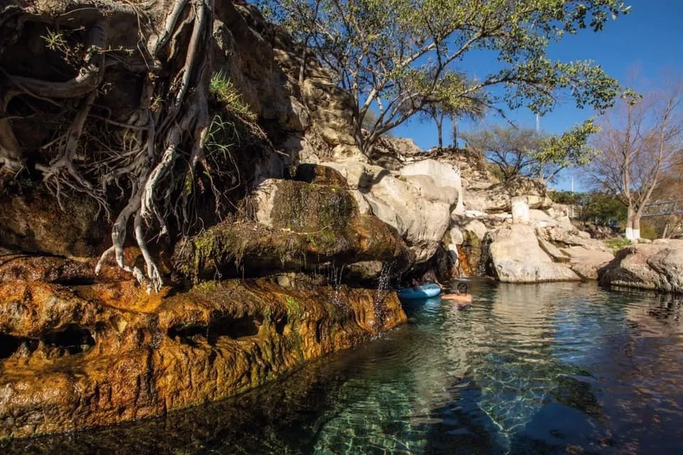 Manantiales Taxidhó: un rincón escondido para desconectarte