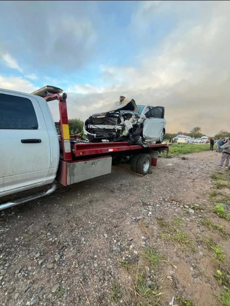 Accidente en Zimapán deja un muerto y tres lesionados
