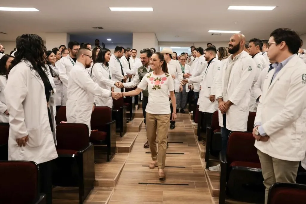 Sheinbaum inaugura Hospital General en Hermosillo; atenderá a más de 122 mil derechohabientes