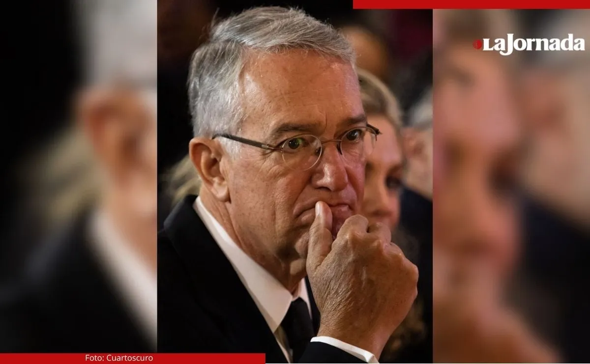 Niegan a Salinas Pliego el registro de “azteca”