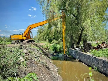 Atitalaquia limpia barrancas antes de las lluvias; estos son los puntos intervenidos para evitar inundaciones