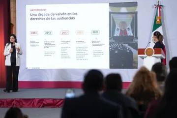 Claudia Sheinbaum durante el anuncio de la consulta pública sobre derechos de las audiencias.