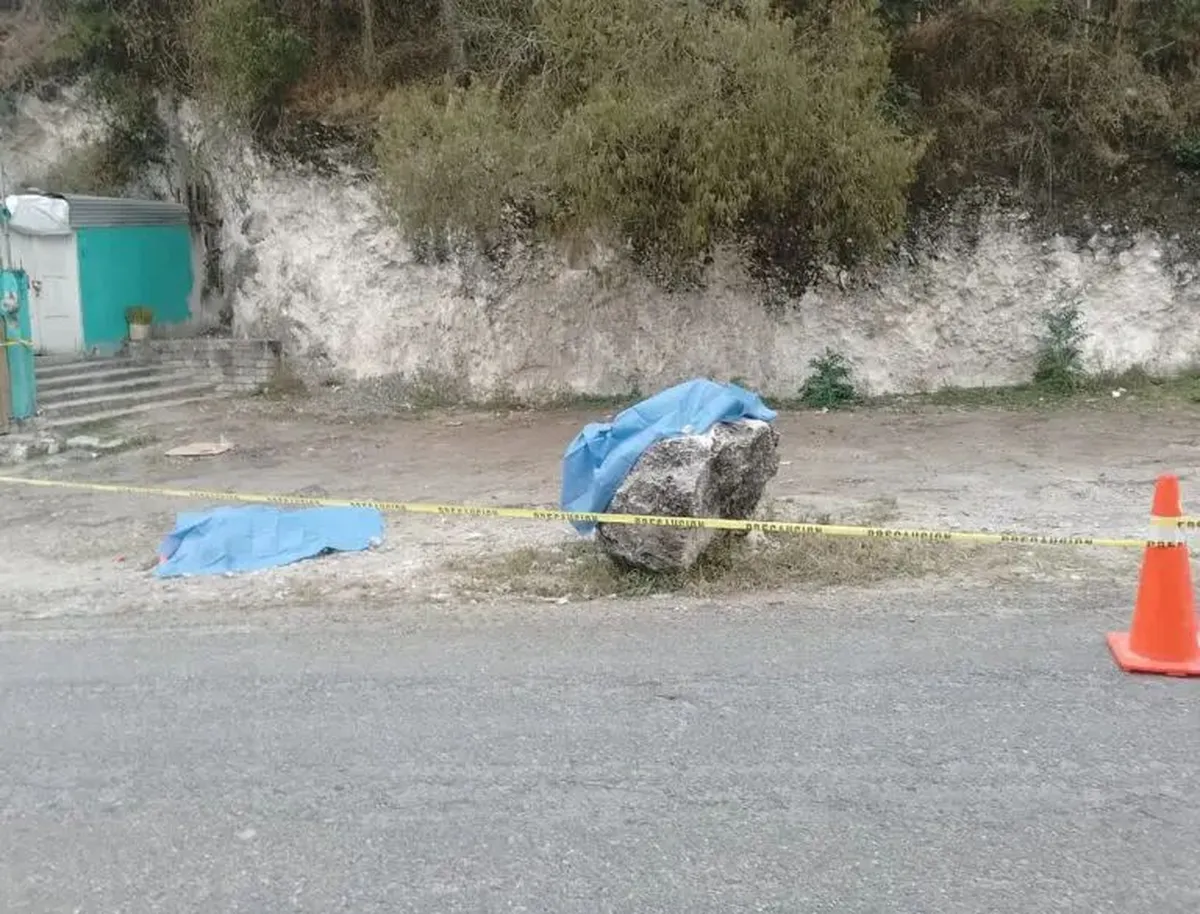 Jacala: Hallazgo de cuerpo con huellas de violencia en carretera México-Laredo