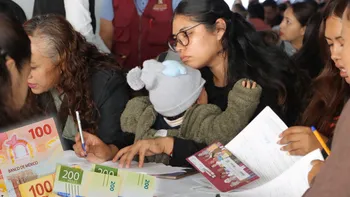 Sebiso habilitó el 20 de agosto como fecha límite para que beneficiarios rezagados de Bienestar y Desarrollo y Madres Trabajadoras recojan su tarjeta en Pachuca.