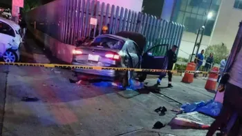 Accidente afuera del IMSS