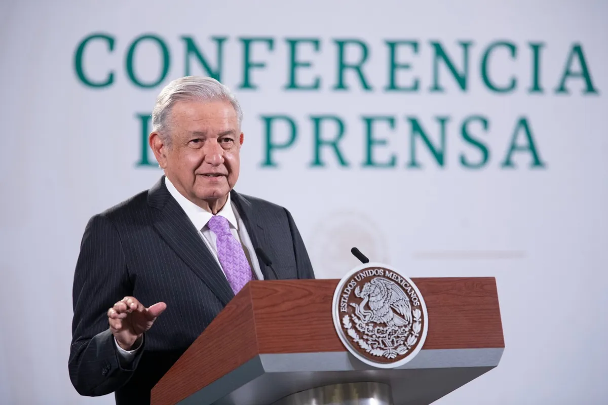 Plantea presidente usar 12 mil mdd de FMI en pago de deuda