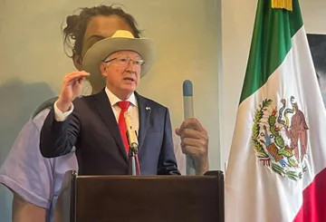 ‘El Mayo’ llegó a EU contra su voluntad, afirma Salazar
