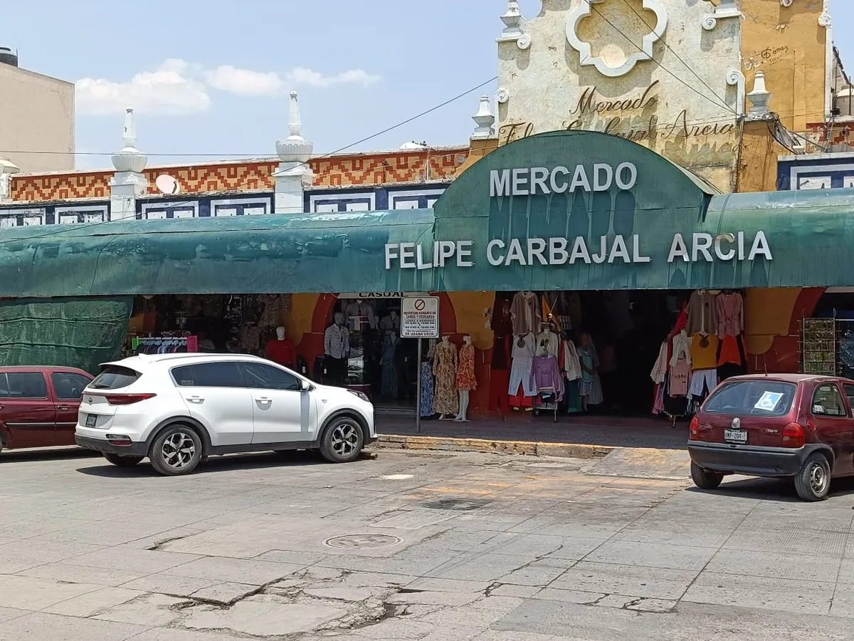 Tula: cierran locales de mercado municipal por falta de apoyos