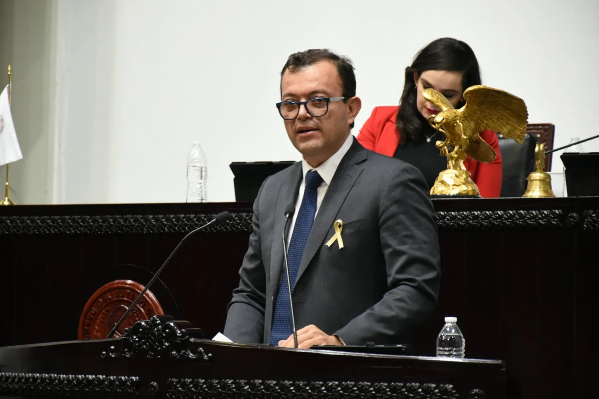 Presentan iniciativa en Hidalgo para castigar el abandono de cónyuge con prisión