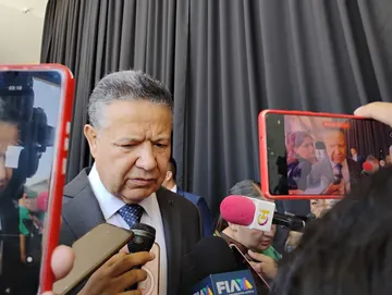 “No coman ansias”, pide gobernador a quienes aspiran a sucederlo