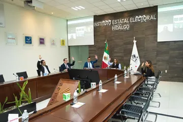Sesión en el IEEH