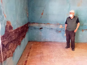 La familia Zea perdió todo en la inundación en Tula; aún no regresan a casa