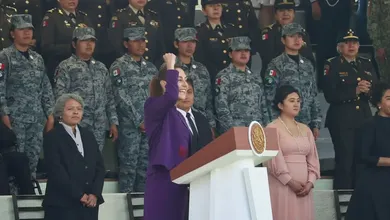 Al acto, acudieron representantes de los tres poderes de la Unión