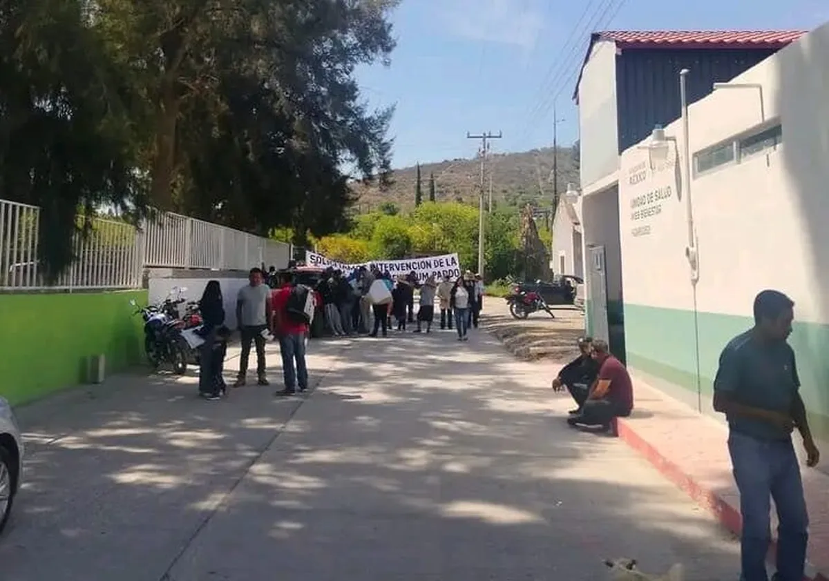 Ixmiquilpan: pobladores detienen a director de Gobernación por conflicto agrario