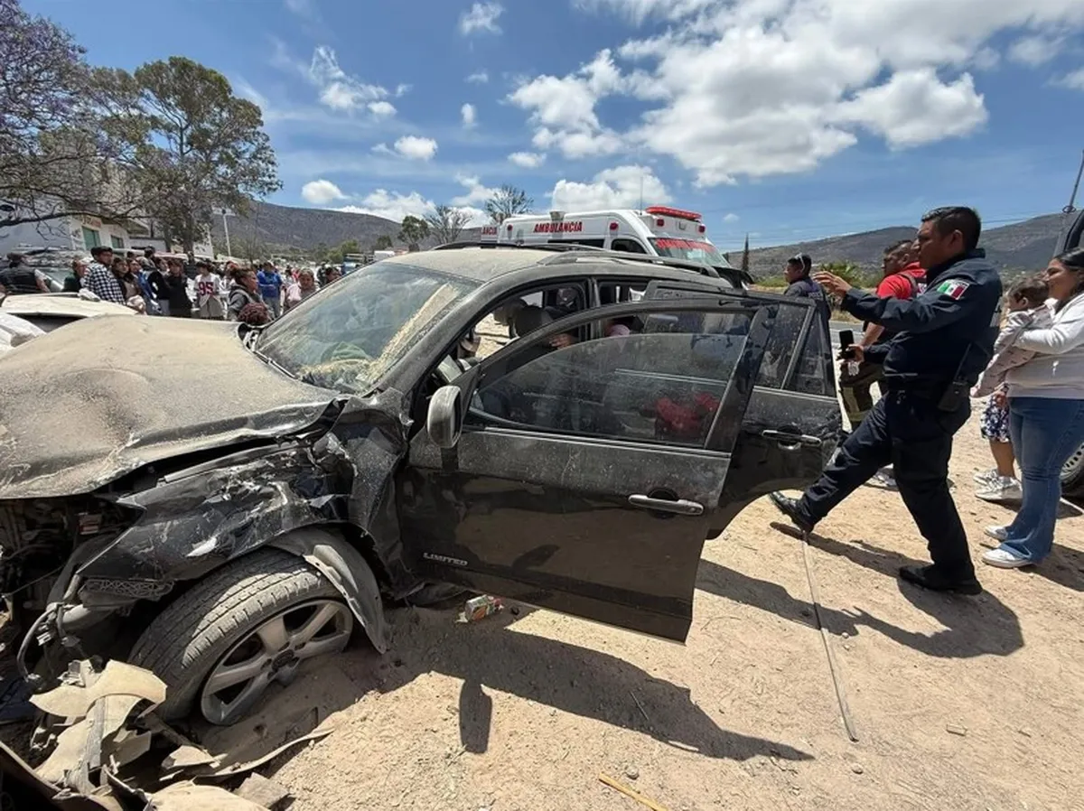 Fuerte accidente en la Pachuca–Actopan moviliza a cuerpos de emergencia en El Arenal