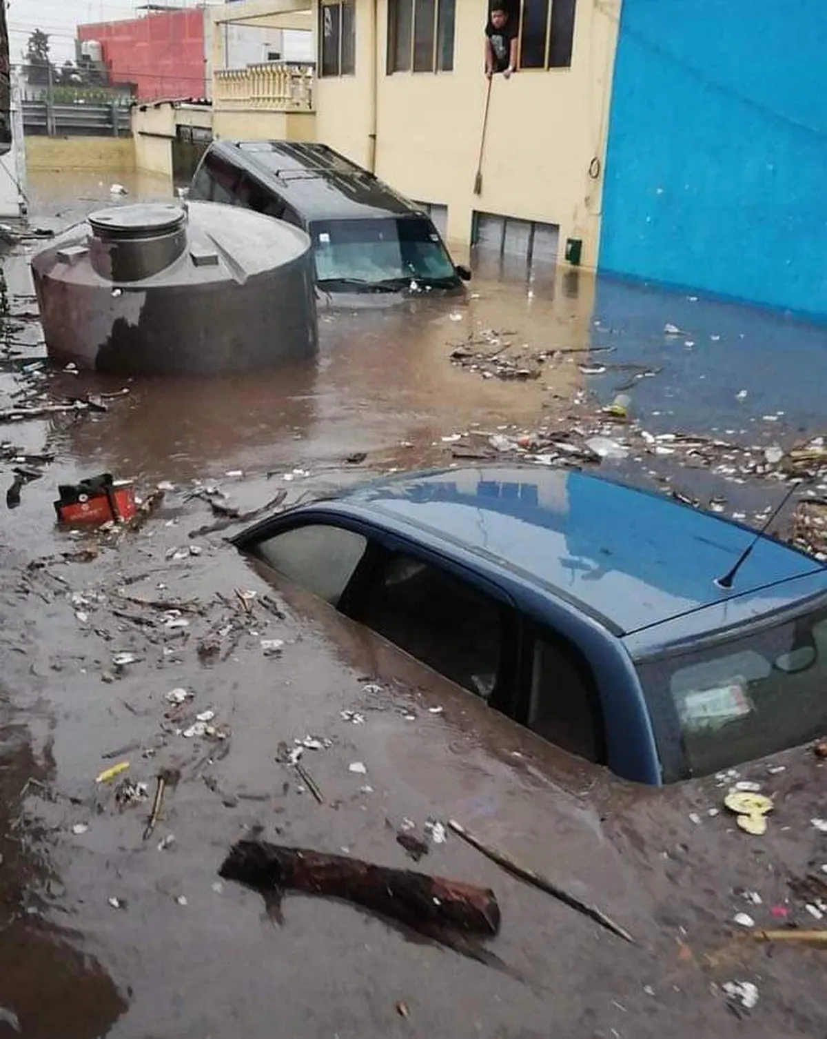 Tromba castiga a Ecatepec