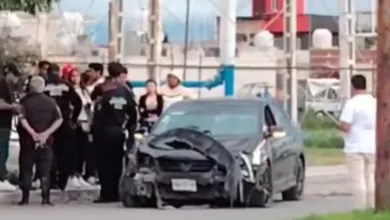 Policías detienen a dos hombres tras choque en Villa Magna, Tizayuca.