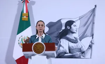 Sheinbaum fue enfática en reivindicar que México es un país libre y soberano, que “no tiene por qué agachar la cabeza”.