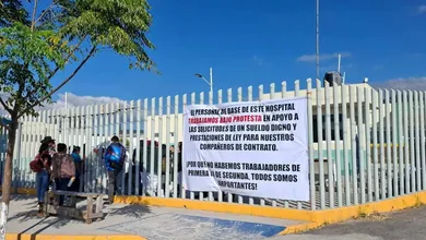 Protesta sin respuesta: personal del Hospital de Zimapán levanta bloqueo carretero