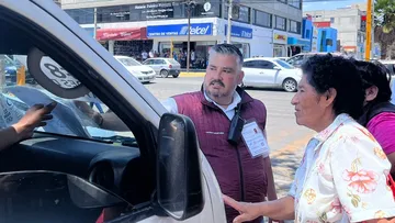 Autoridades y trabajadores del volante levantaron una mesa de diálogo para resolver los problemas que aquejan a la comunidad. Foto: Especial