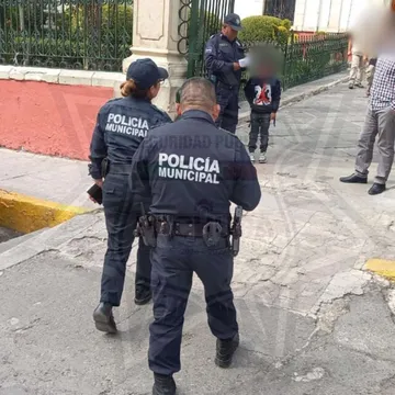 Policía Municipal de Pachuca auxilia a menor extraviado; te contamos los detalles
