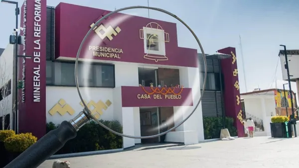 Síndica revisa documentos tras irregularidades en licitación del PMDU.