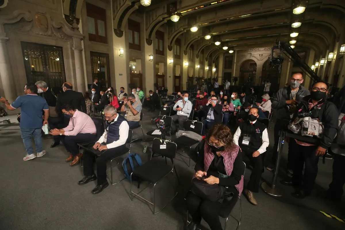 Gobierno federal presenta plan de seguridad social para periodistas independientes