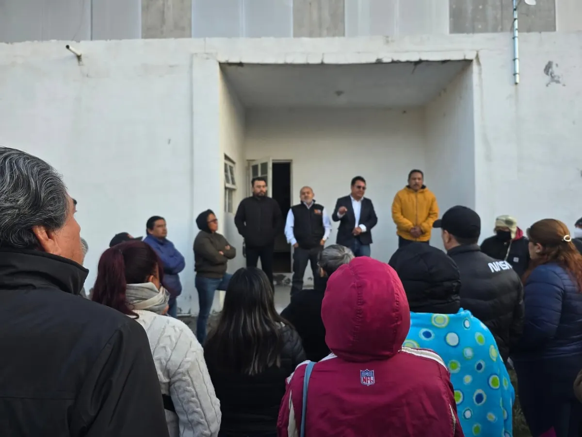 Docentes del CBTa 67 reanudan actividades tras levantar paro laboral en Ixmiquilpan.