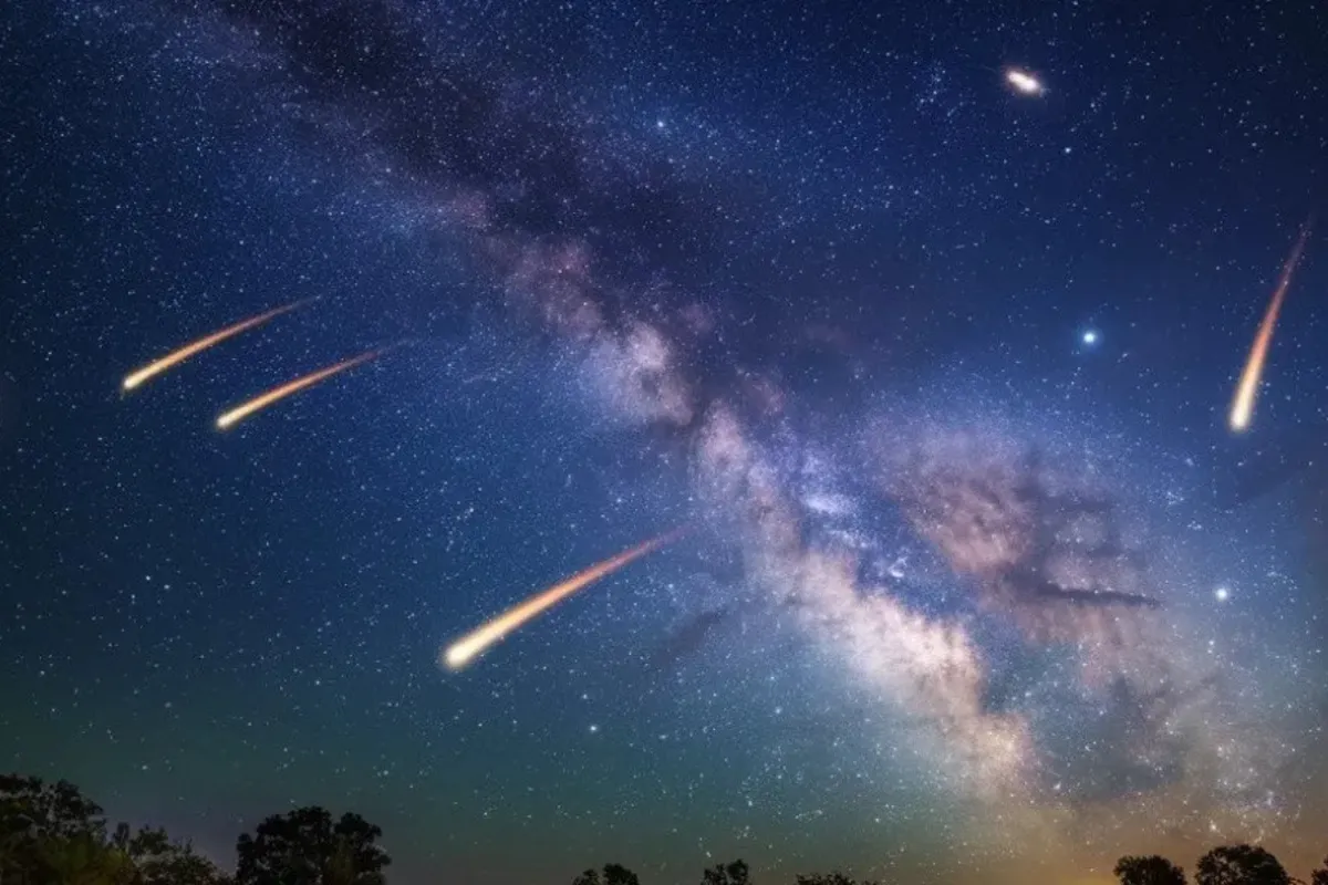 ¡Atención, amantes del cielo! Las lluvias de meteoros Tauridas 2025 llenarán la noche de brillantes bolas de fuego. Te contamos cuándo verlas