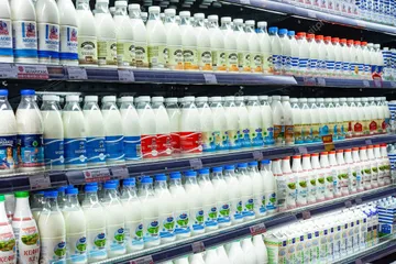 Profeco reprueba una leche que venden en Tiendas 3B tras revisar 85 productos