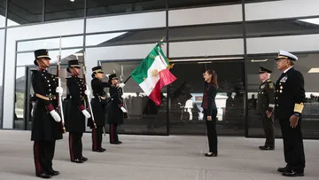 Claudia Sheinbaum encabeza por segundo mes consecutivo el ranking de imagen positiva en América Latina, con 69.3% en octubre.