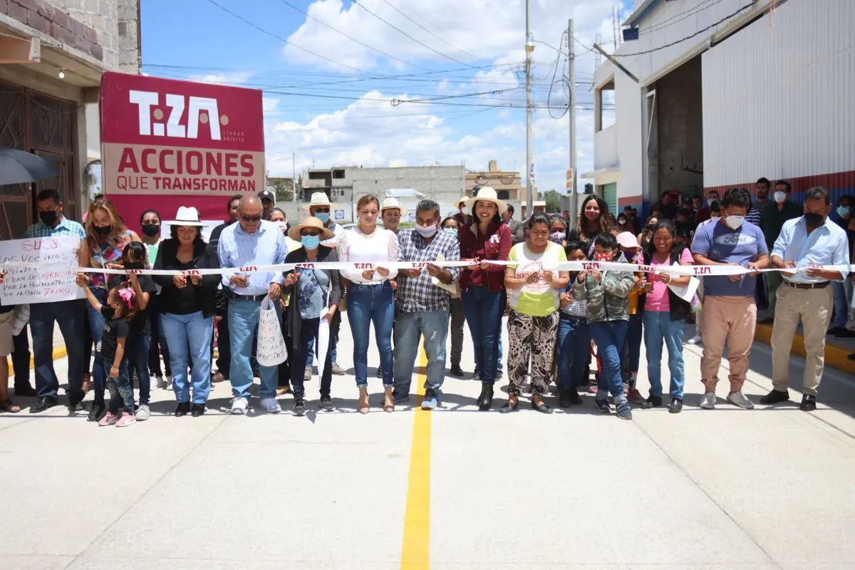 Con recursos propios, alcaldesa de Tizayuca inaugura pavimentación