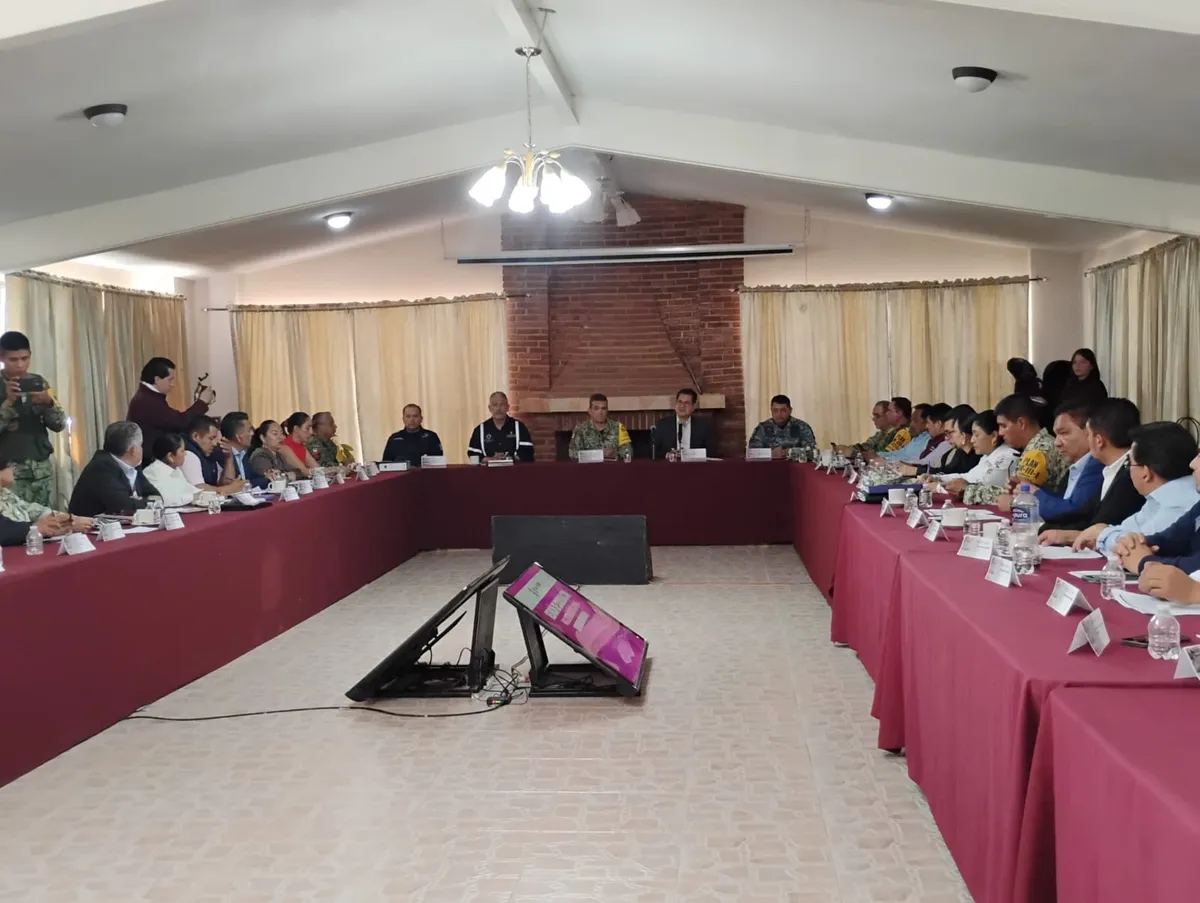 Comienza entrega de apoyos del Gobierno Federal a daminificados por lluvias en Hidalgo