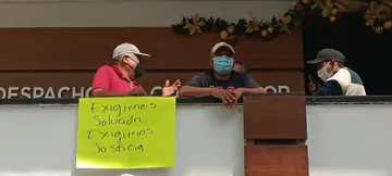 Manifestantes obstaculizan Palacio de Gobierno para exigir libertad de Vicente Charrez