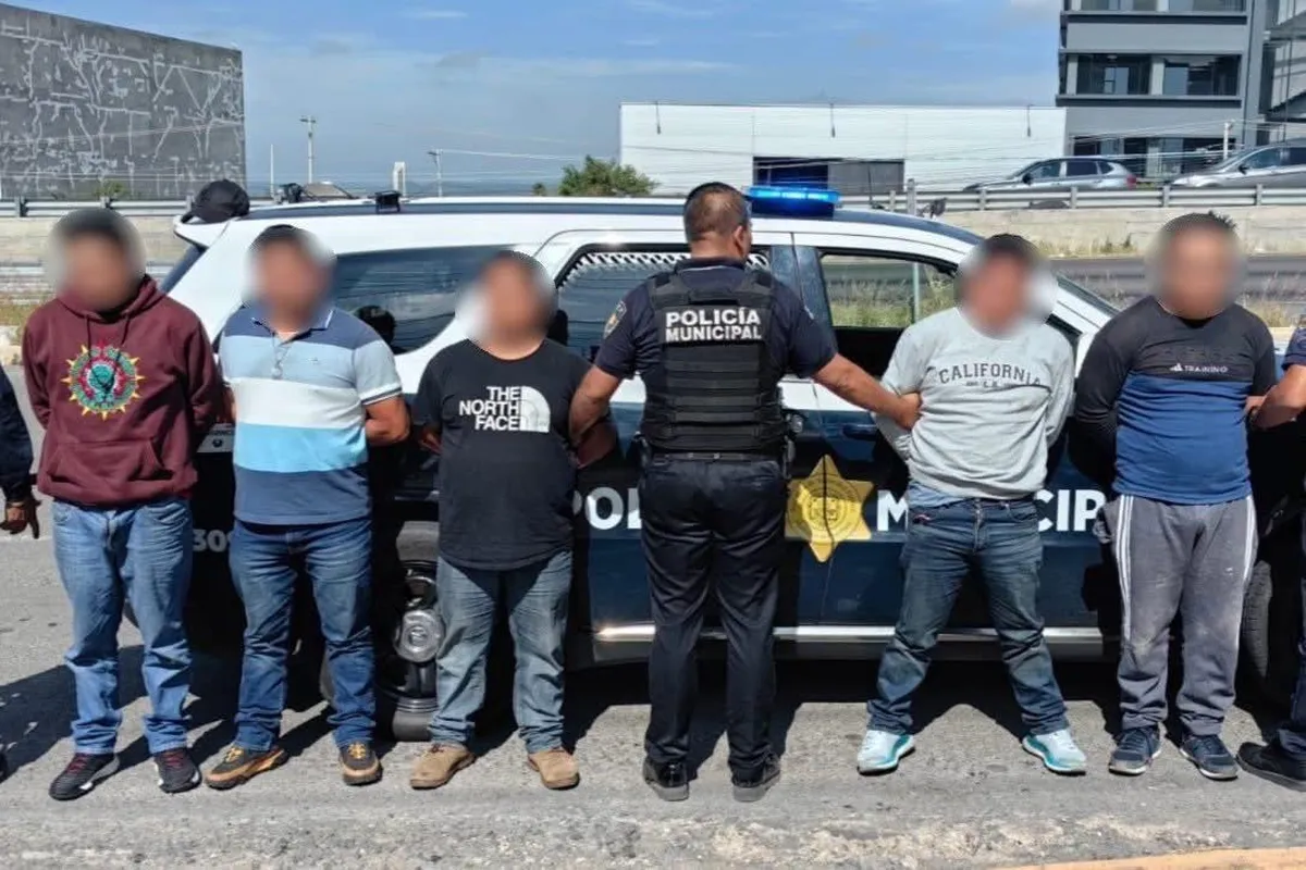Operativo en Querétaro frustra robo de tractocamiones en el Arco Norte