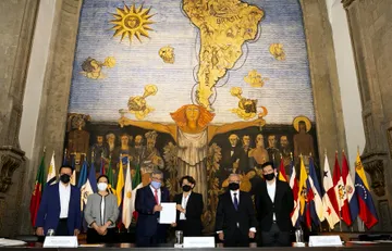 Acuerdan incremento salarial para maestros 2021