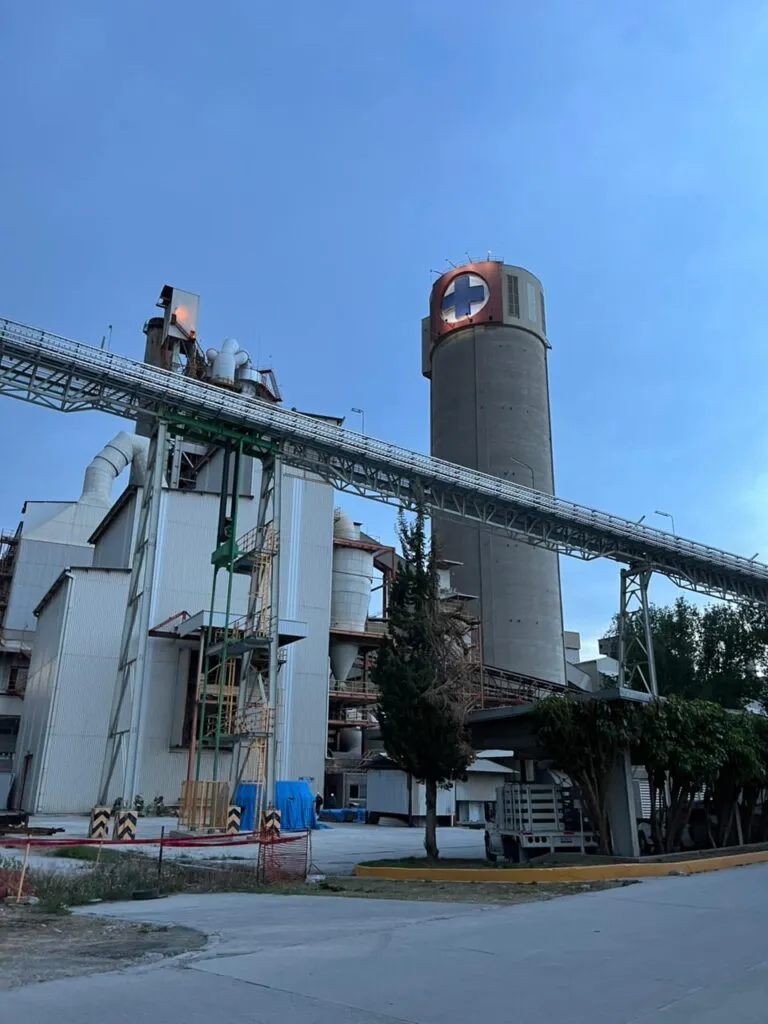Planta Cruz Azul en Hidalgo ya tiene energía eléctrica; invierten mil 800 mdp en reactivación