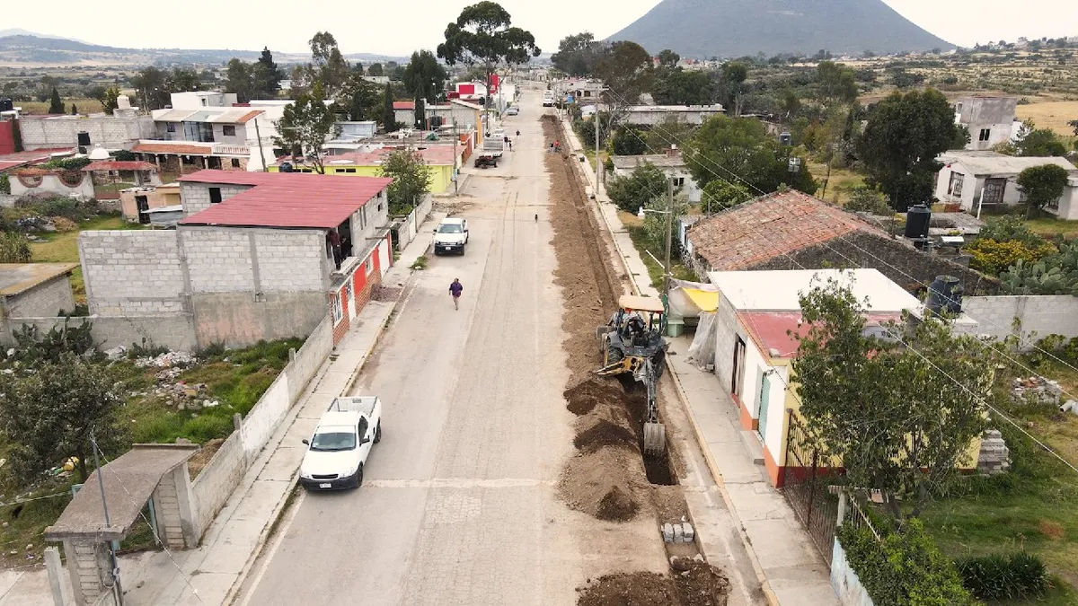 Zempoala: reubican y amplían línea de agua potable