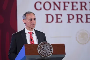 México registra cinco semanas a la baja de casos Covid: López-Gatell