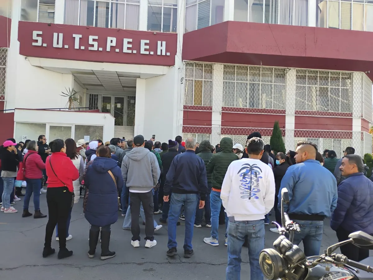 Trabajadores del SUTSPEEH frenan elección sindical y denuncian convocatoria ilegal