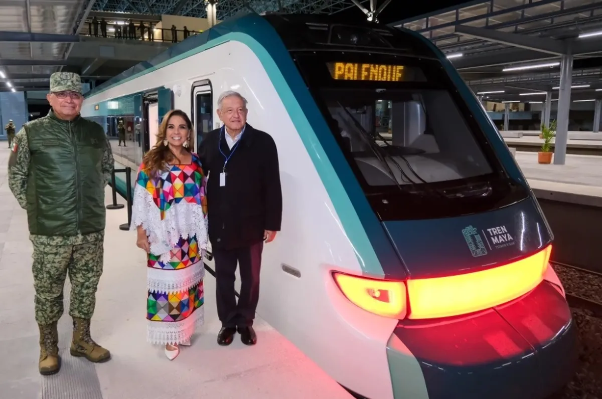 Inaugura AMLO segundo tramo del Tren Maya, con destino a Palenque
