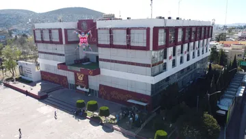 Contraloría Hidalgo impide renovación en padrón a unos mil contratistas