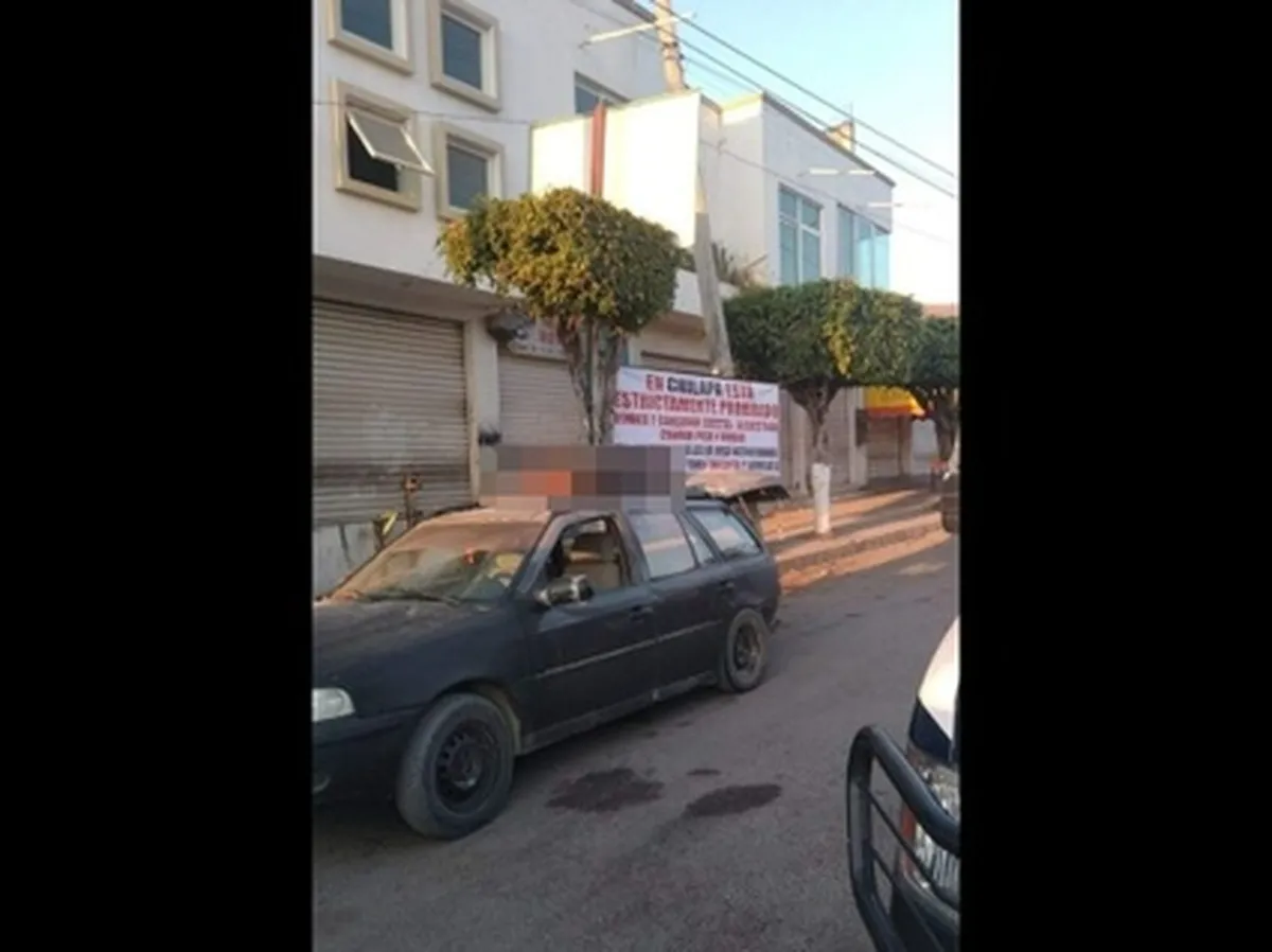 FOTOS| Abandonan seis cabezas humanas en toldo de un auto en Guerrero