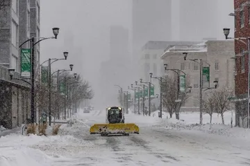 Gran tormenta invernal azota el centro de EU