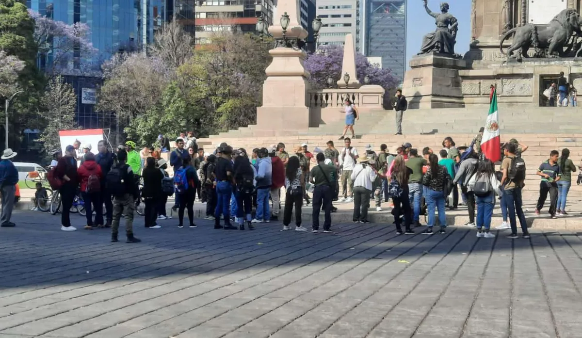 Marchan en solidaridad de 4 soldados por presunto asesinato